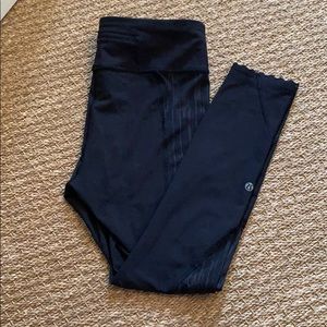 Lululemon black leggings
